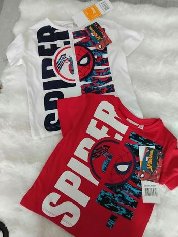 2 tee-shirts Spiderman Marvel neuf 3 ans