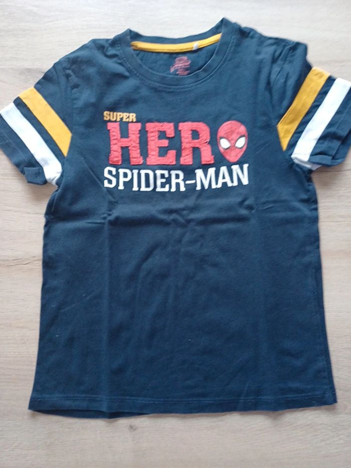 Tee-shirt