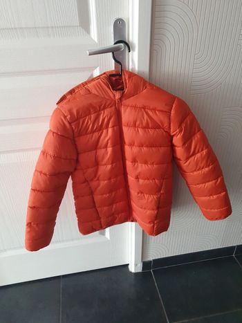 Doudoune légère neuve 10 ans