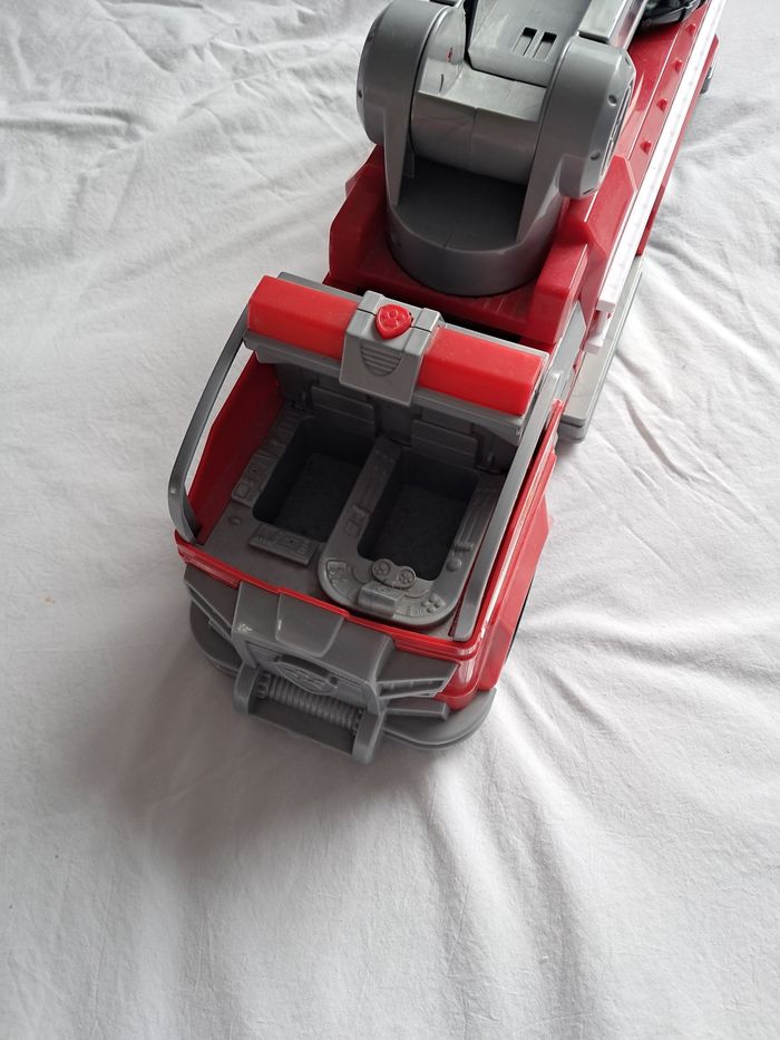 Camion de pompier paw patrol - photo numéro 2