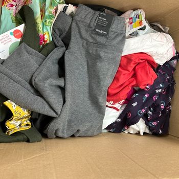Lot de 60 vêtements enfants neuf  #2