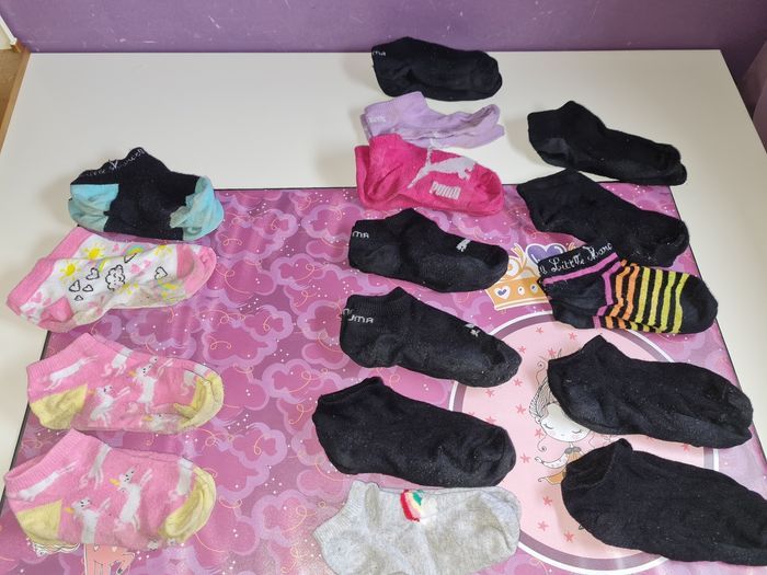 Lot de 16 socquettes 27-30