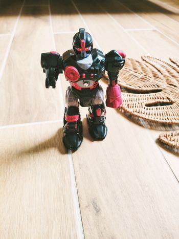 🤖Robot attack robo squad M.A.R.S avec lumière et roulettes