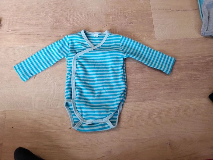 Lot de 4 bodies - photo numéro 3