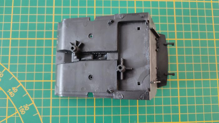 Châssis + banquette pièce détachée miniature Peugeot 307 CC Solido 1/18 1/18e 1/18eme #B71 - photo numéro 2