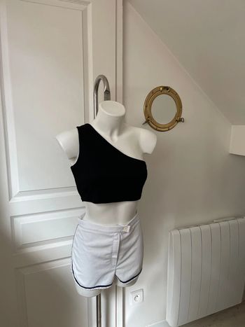 Short blanc