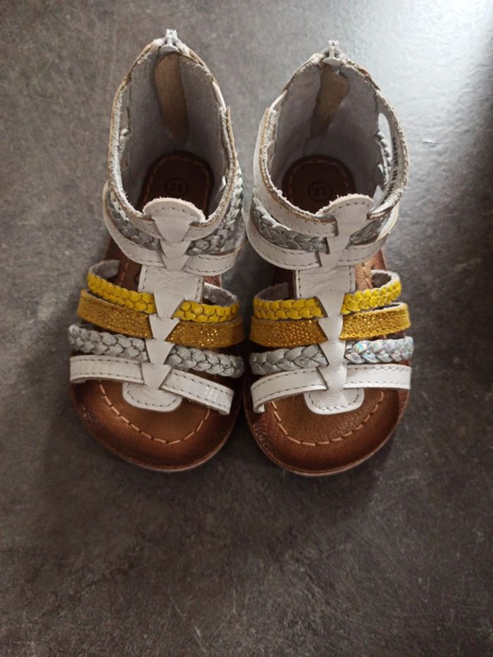 Nus pieds 21