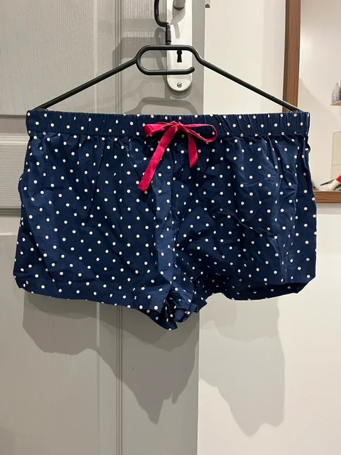 Short à pois pyjama