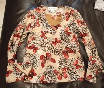 Tee-shirt 8 ans papillon