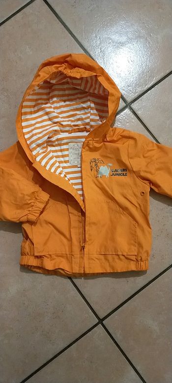Manteau léger coupe vent orange 6 mois