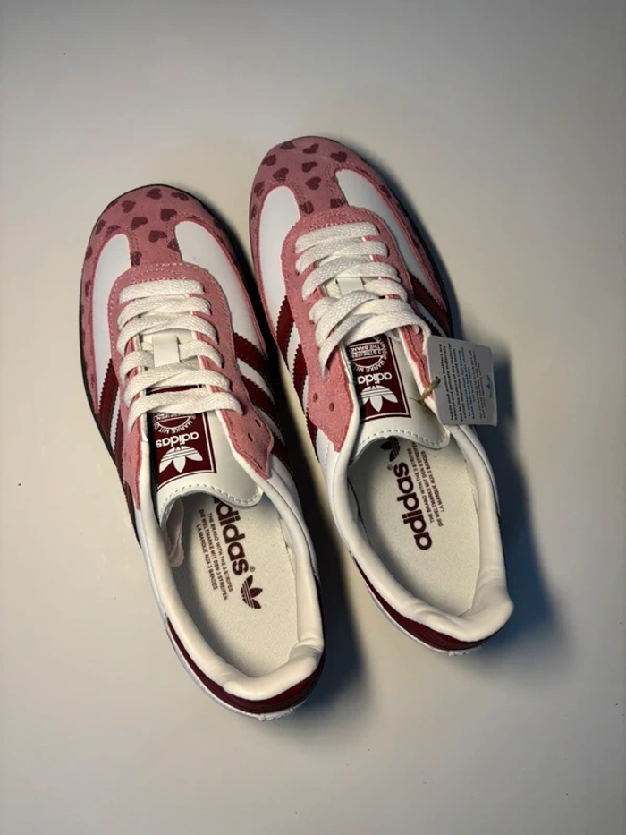 Adidas Comme des Garçons Valentine's Day Rose 38 - photo numéro 4