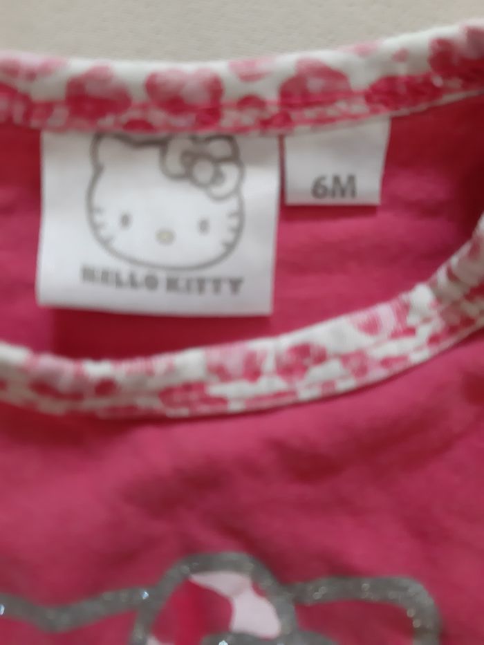 2 tee-shirts manches longues fille blanc et fuschia - Hello Kitty - 6 mois - photo numéro 4