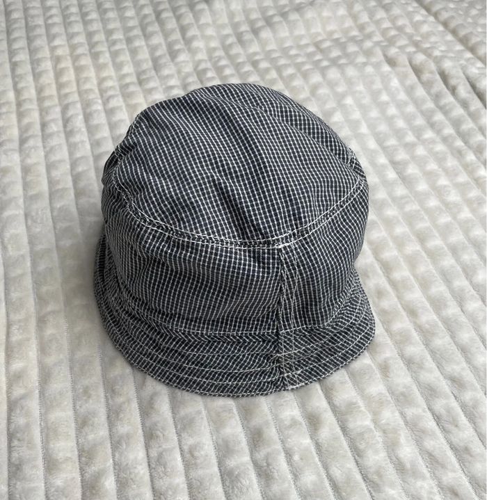 Chapeau garçon ,18/24 mois, réversible