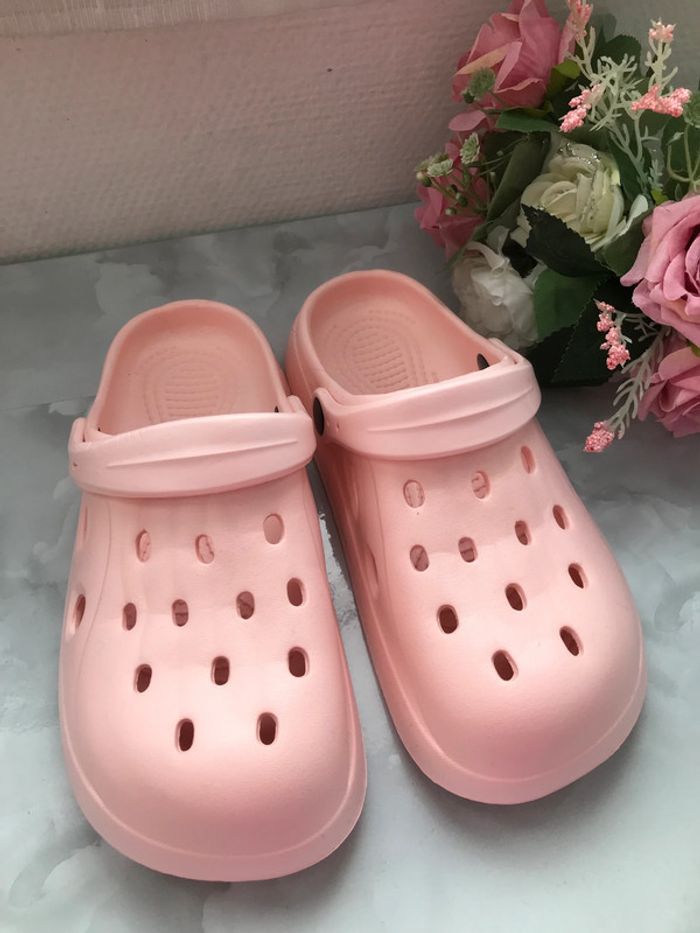 Chaussures inspiration Crocs rose candy ๐ญ 38 - 39 - photo numรฉro 3