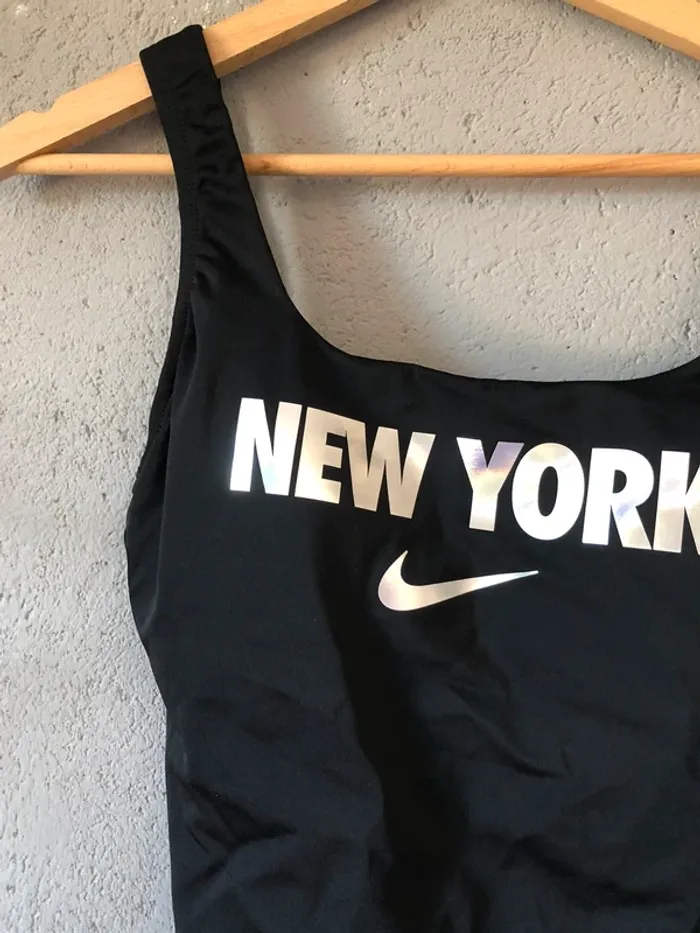 Maillot de bain Nike taille S 🌻 - photo numéro 3
