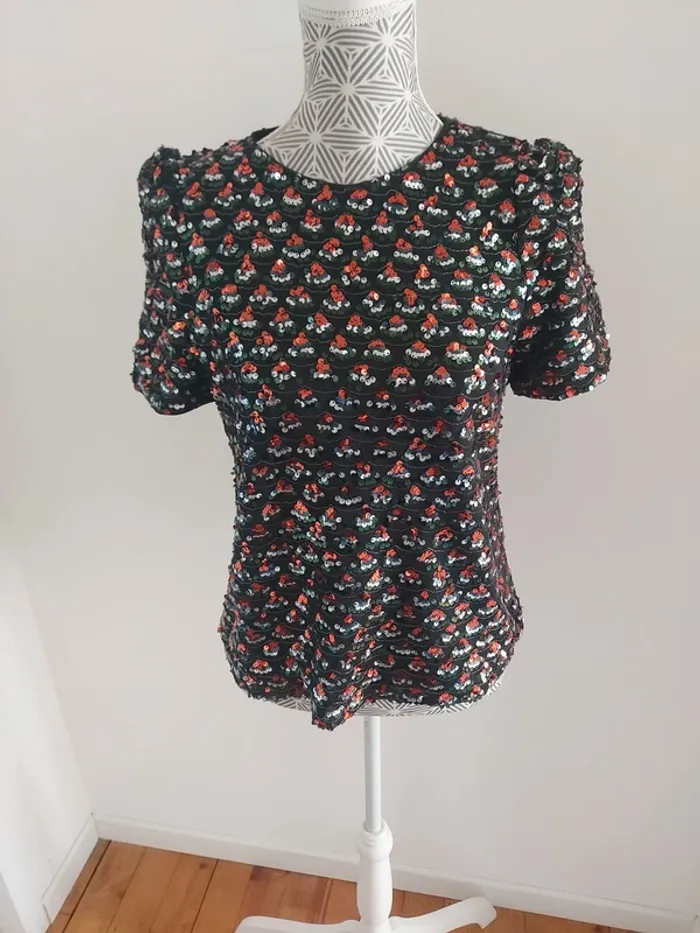 T-shirt à  sequins