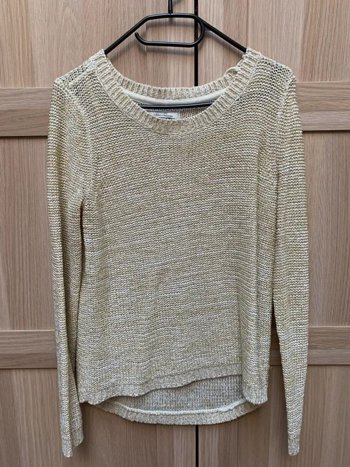 Pull only beige et doré