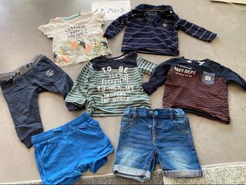 Lot 7 vêtements garçon 12 mois 