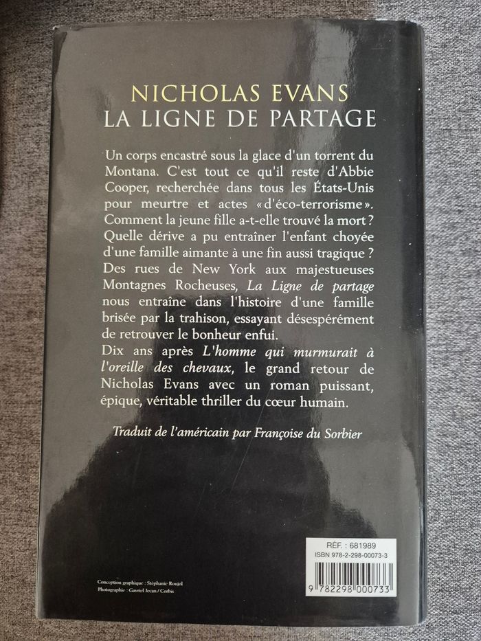 Livre titre  La ligne de partage - photo numéro 2