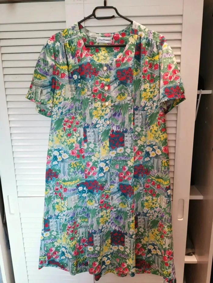 Superbe robe fleurie T48