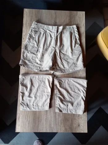 Short beige