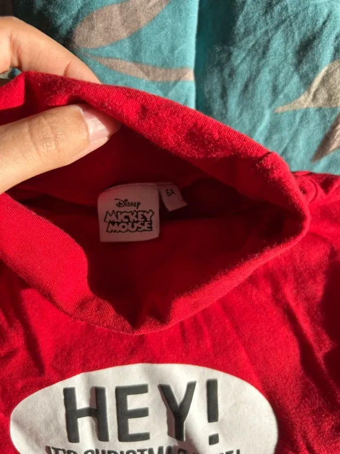 Haut / tee shirt col roulé Noël Mickey 6 ans - photo numéro 3