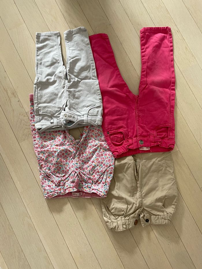 Lot 4 pantalons