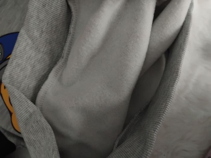 Sweat paw patrol, neuf avec étiquettes, taille 5 ans - photo numéro 7