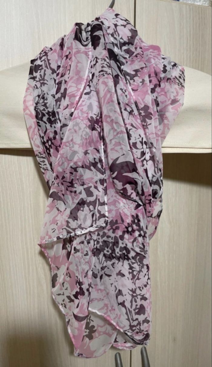 Foulard fin - photo numéro 2