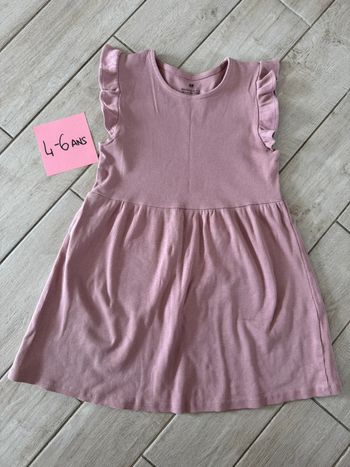 Robe 4-6 ans