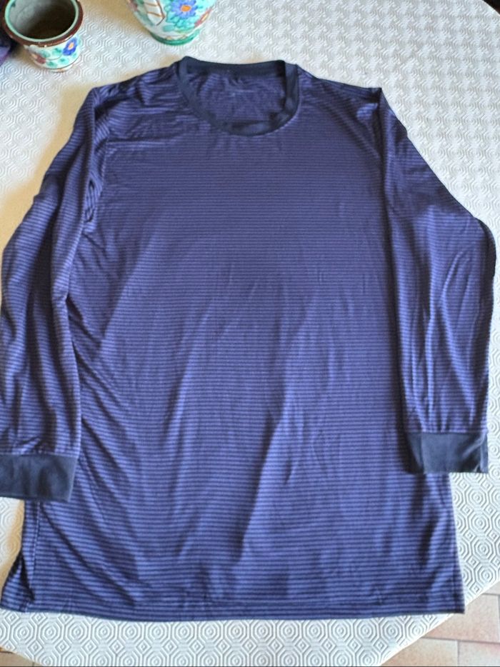 T-shirt Uniqlo Heat tech manches longues