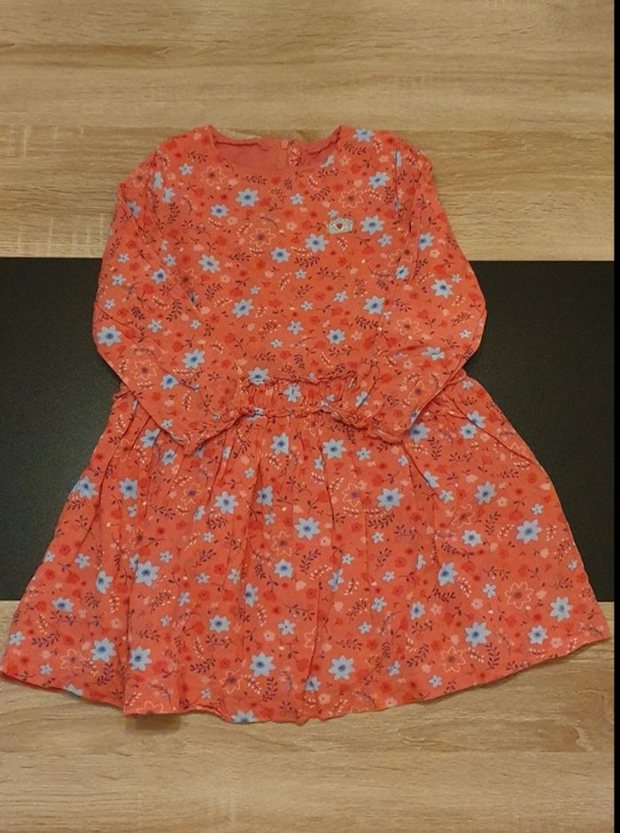 Lot de 2 robes 4 ans - photo numéro 3