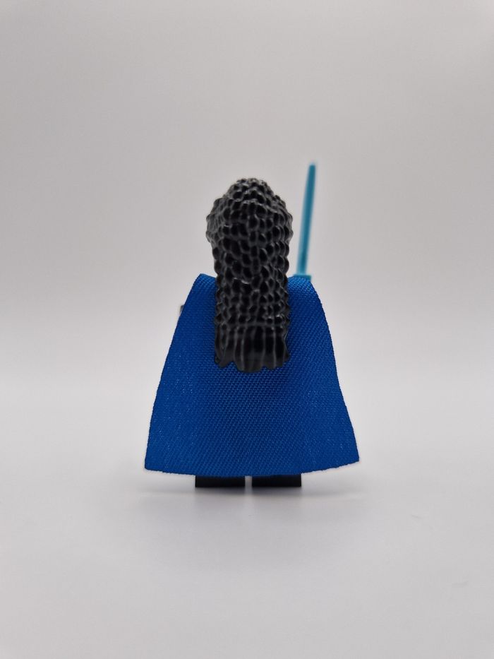 Figurine type lego Valkyrie Marvel - photo numéro 3