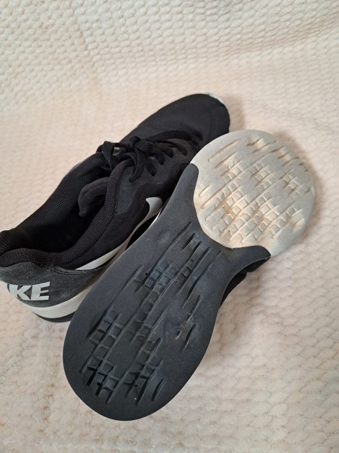 Baskets noires - Nike - Taille 41 👟 - photo numéro 7