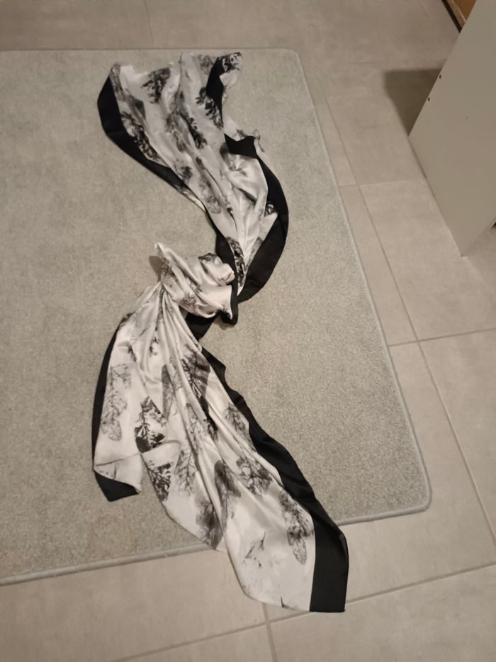 Grand foulard 180cm x 90cm - photo numéro 2