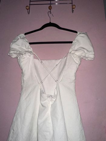 Joli robes Zara blanche manche bouffante
