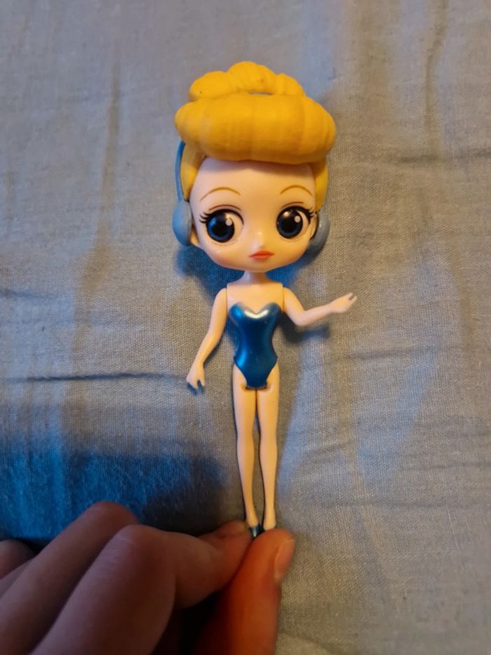 Poupée Disney - photo numéro 3