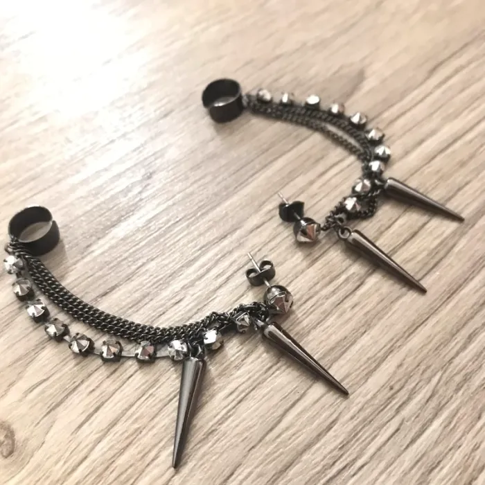 Boucles d’oreilles neuves - photo numéro 2