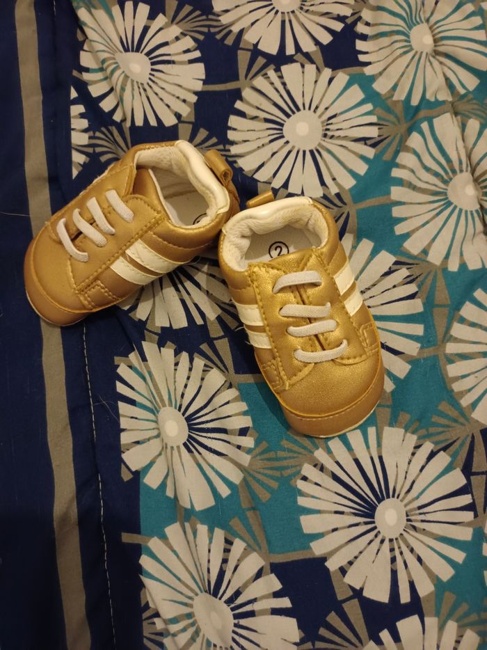 Chaussures bébé - photo numéro 2