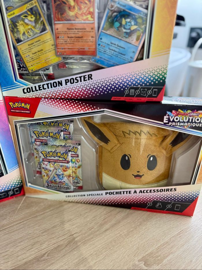 [NEUF] Lot de coffret Pokémon EV8.5, accessoires, poster, classeur - photo numéro 3