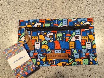 Pochette  Édition Limitée 2026  Cabaïa x Little Lewis 