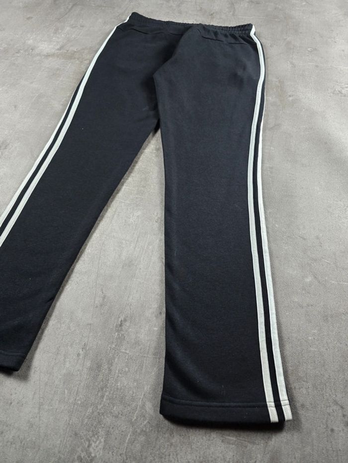 Pantalon jogging Adidas sportwear noir bandes blanches taille M - photo numéro 10