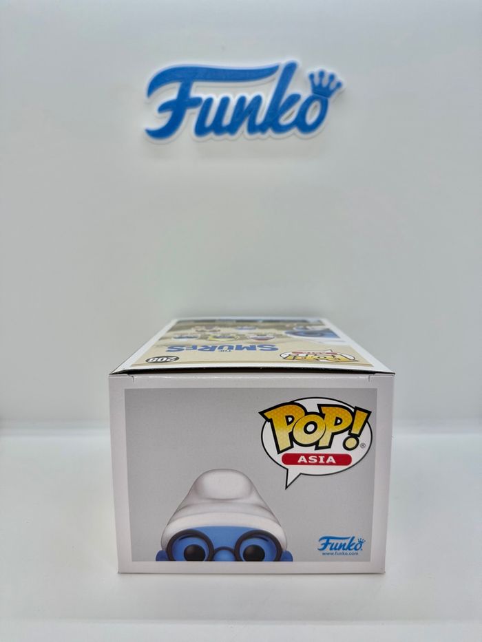 Funko Pop Asia Brainy Smurf 208 - photo numéro 6