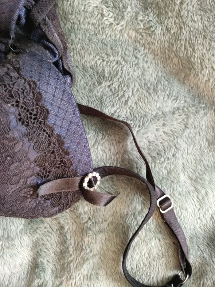 Soutien gorge 85b - photo numéro 3