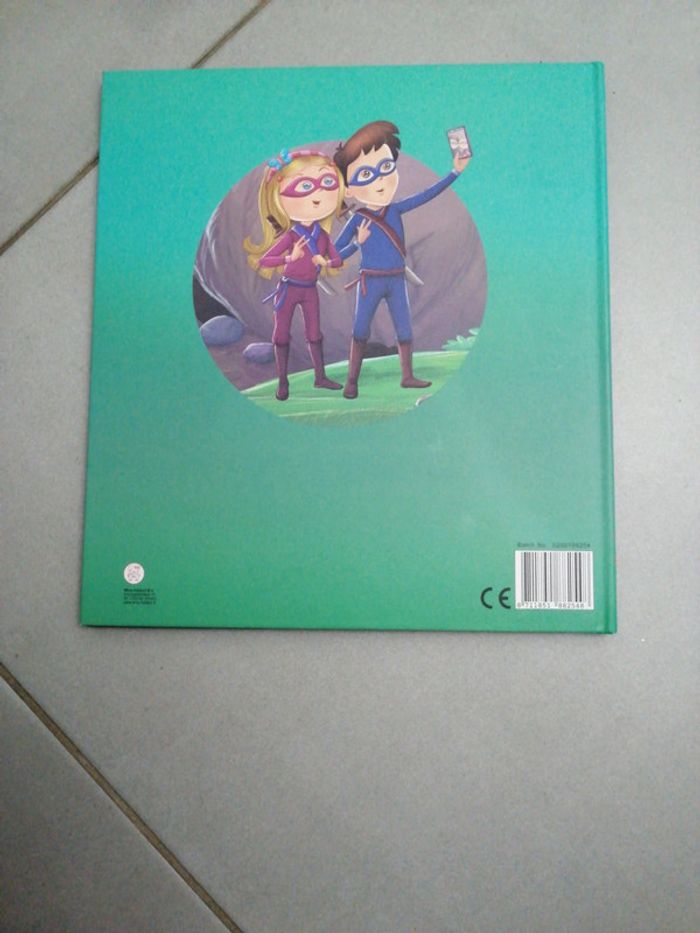 Livre mission secrète - photo numéro 3