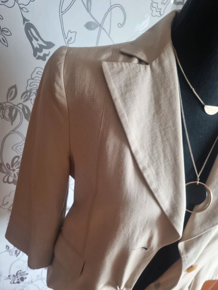Ensemble jupe et veste beige - photo numéro 3