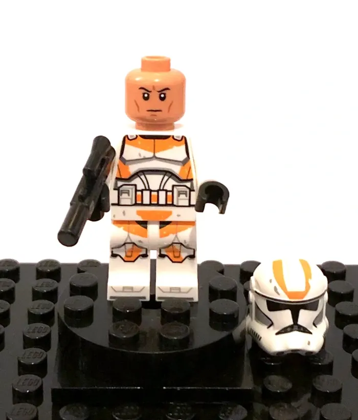 LEGO Star Wars - Clone Trooper 212th Attack Battalion Phase 2 - photo numéro 7