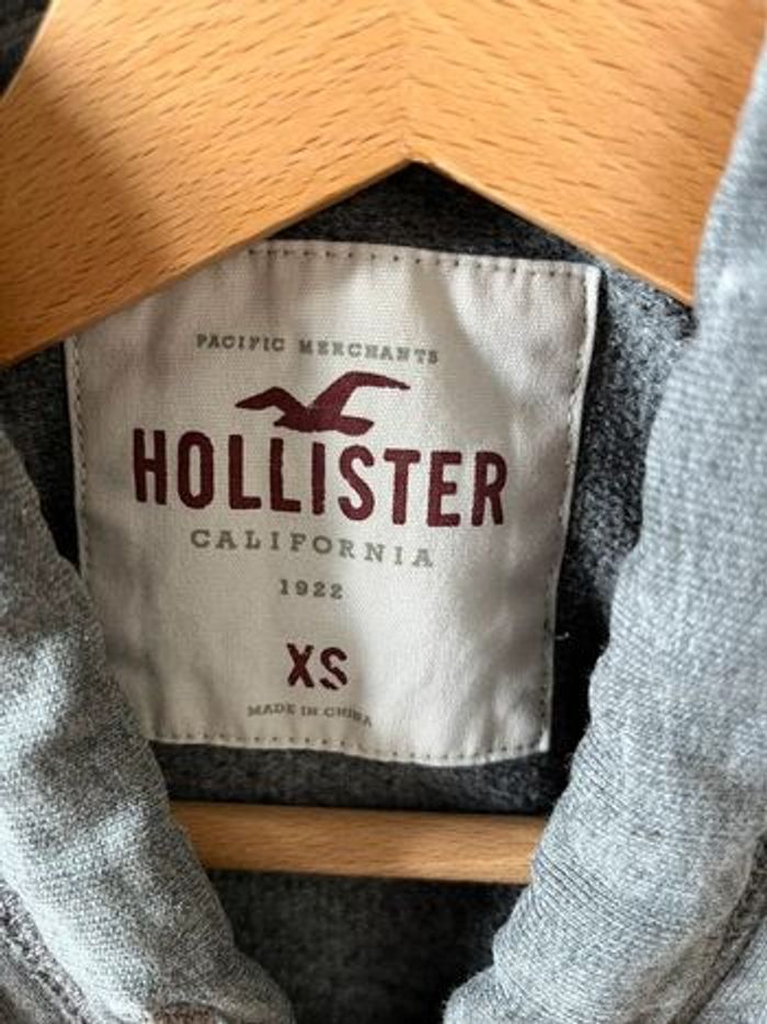 Gilet Hollister gris - photo numéro 3