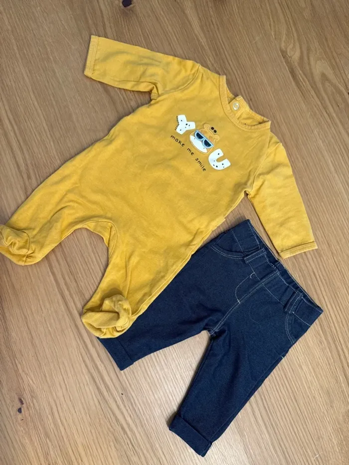 Lot de 2 vêtements Kiabi