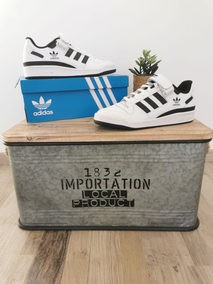 Baskets Sneakers en cuir Forum Low Adidas Pointure 43 ⅓